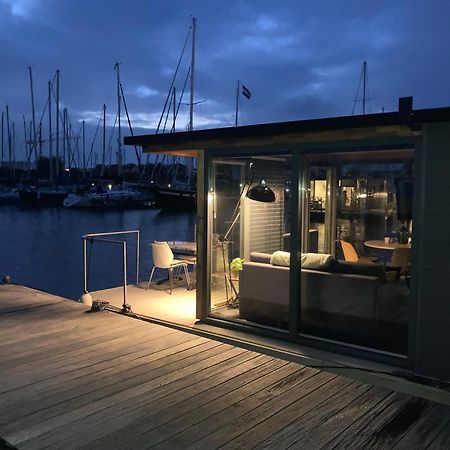 ホテル Houseboat De Amstel モニキンダム エクステリア 写真