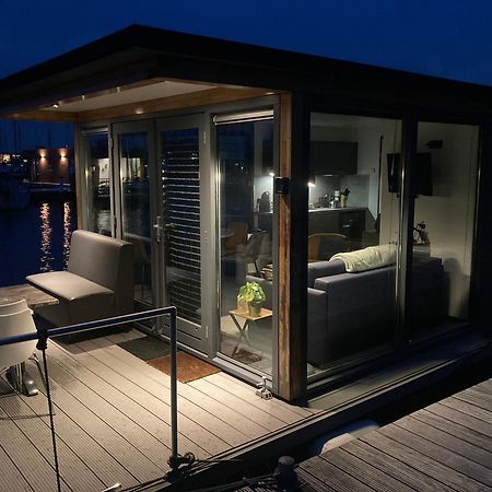 ホテル Houseboat De Amstel モニキンダム エクステリア 写真