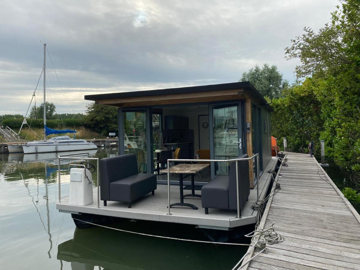ホテル Houseboat De Amstel モニキンダム エクステリア 写真