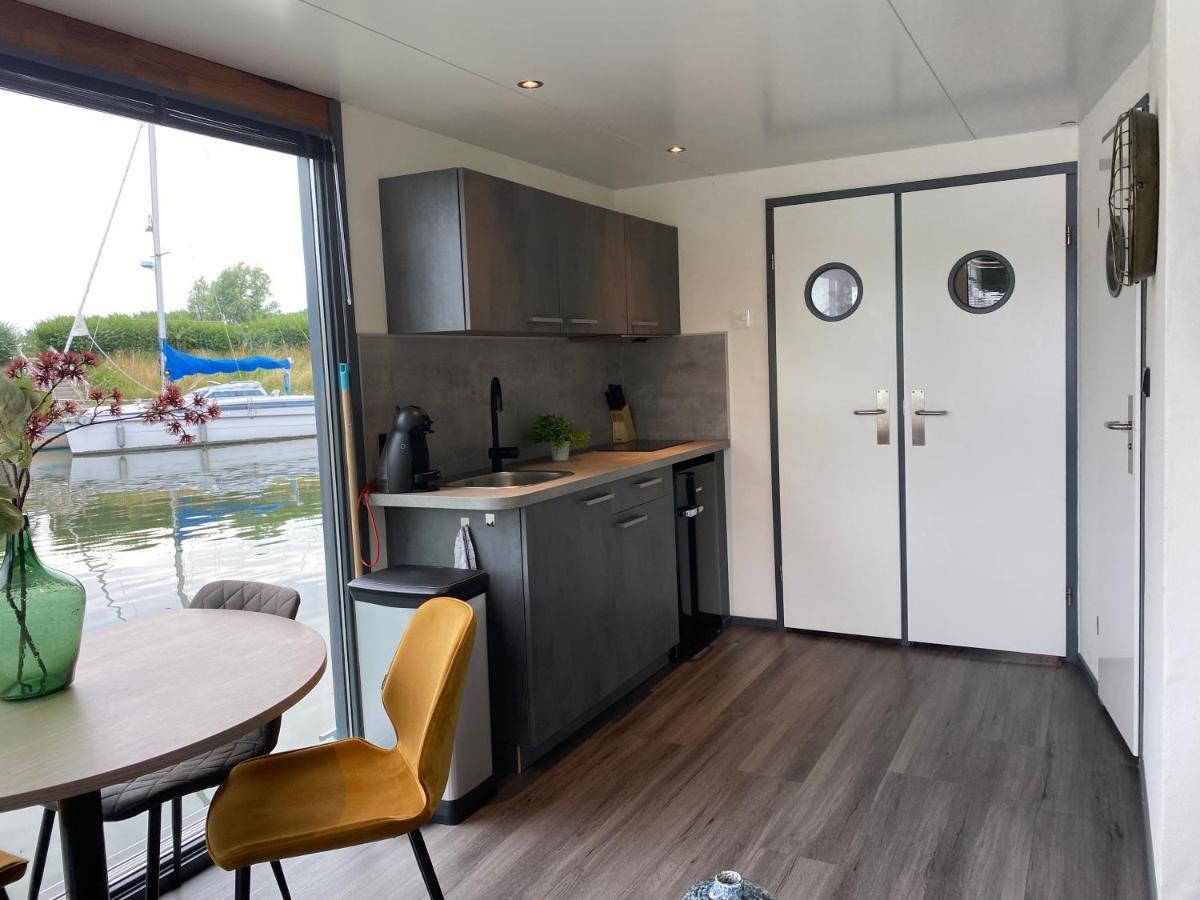 ホテル Houseboat De Amstel モニキンダム エクステリア 写真