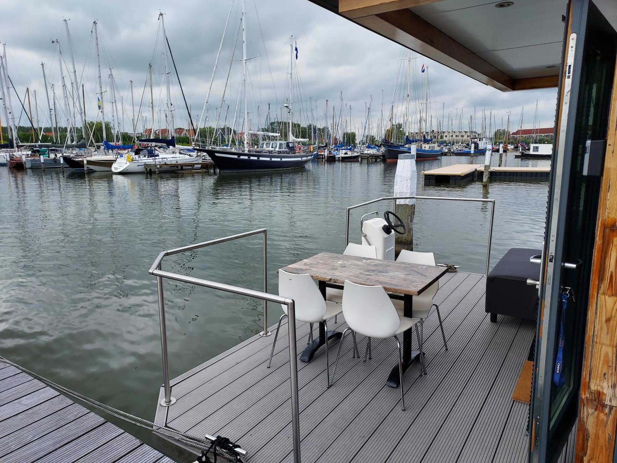 ホテル Houseboat De Amstel モニキンダム エクステリア 写真